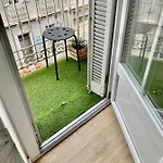 équipé-climatisé Avec Balcon Au Mourillon à 20m De La * Tolón
