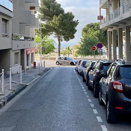 Equipe-climatise Avec Balcon Au Mourillon A 20m De La *